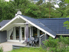 Three-Bedroom Holiday home in Hals 33 in Øster Melholt